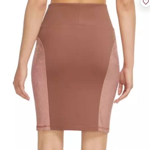 NWT Nike Women's Sportswear Icon Clash Skirt in Tan/Pink Combo 🤎🩷 3X - Picture 2 of 11